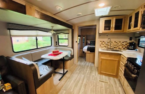 Harrisburg House | Trailer in Charlotte