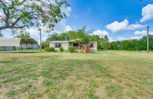 Gonzales House | Trails, Creek and Wildlife Country Harwood Retreat