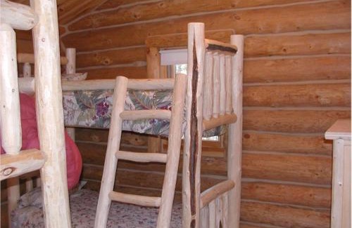 Custer House | Trails End Lodge