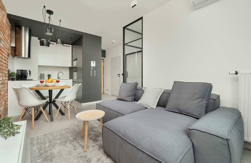 Srodmiescie Apartment | Tramwajowa 17B | Prestige Apartment | Parking