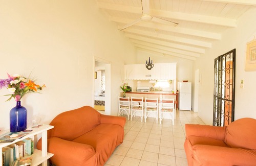 Welches Apartment | Tranquil 2 bedroom apartment on Barbados South Coast, near beach and attractions