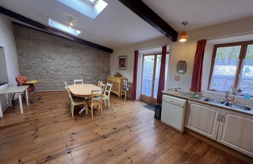 Lezay House | Tranquil and spacious gîte with own pool near market town