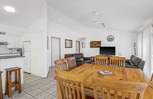 Port Macquarie House | Tranquil at Hibbard - 21 Hibbard Drive