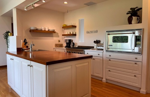Hensonville House | Tranquil Catskills Hideaway: Contemporary Retreat on 39 Acres