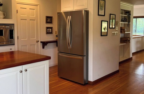 Hensonville House | Tranquil Catskills Hideaway: Contemporary Retreat on 39 Acres