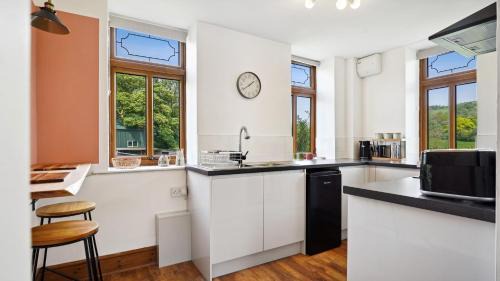 Leeswood House | Tranquil countryside cottage for two