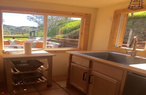 Shadow Hills Cabin | Tranquil Equestrian Retreat in Shadow Hills – Ideal for Extended Stays