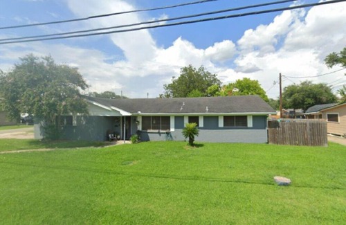 Nederland House | Tranquil Getaway near Downtown Nederland Tx