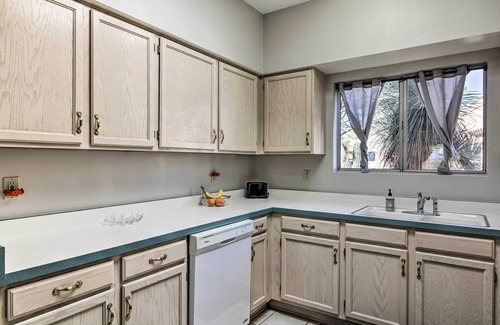 Green Valley House | Tranquil Green Valley Townhome w/Mtn Views!
