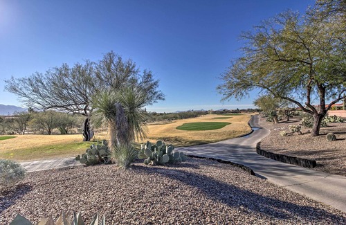 Green Valley Apartment | Tranquil Green Valley Townhome w/Mtn Views!