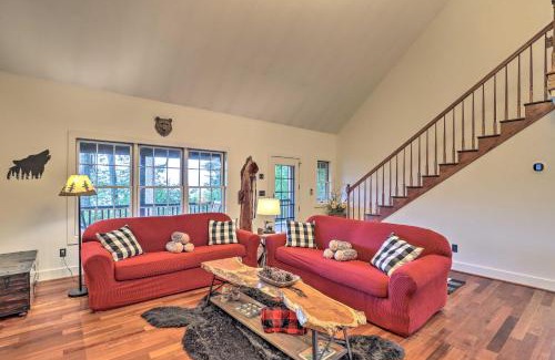 Gerton House | Tranquil Hendersonville Cabin with Mountain Views!
