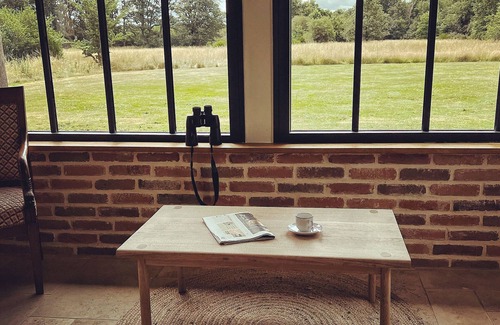Jouy-le-Potier Cottage | Tranquil Retreat: Forest Views, PMR Friendly, Near Loire Castles & Orleans