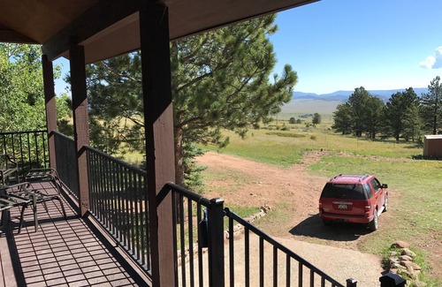 Westcliffe House | Tranquil Retreat w/private National Forrest access, pond & creek