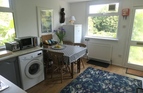 Helford Passage House | Tranquil setting near sea