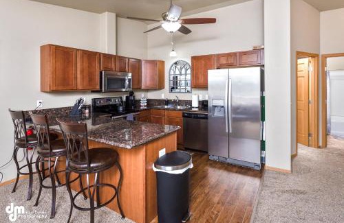 Knik-Fairview Apartment | Tranquil Stay at Settlers Bay, Newly Furnished!