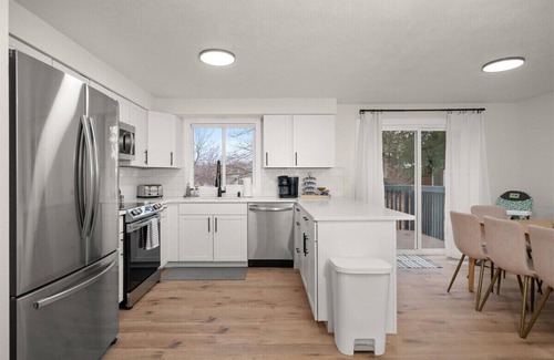 Veradale House | Tranquil Valley Home I Refreshed & Revitalized