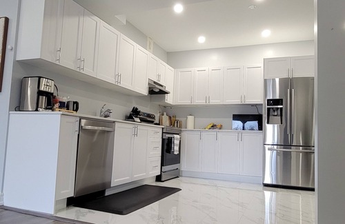 Innisfil House | Tranquility Haven Plus in Barrie