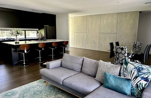 Tomerong House | Tranquility On InvermaynJust minutes to Huskisson and Jervis Bay