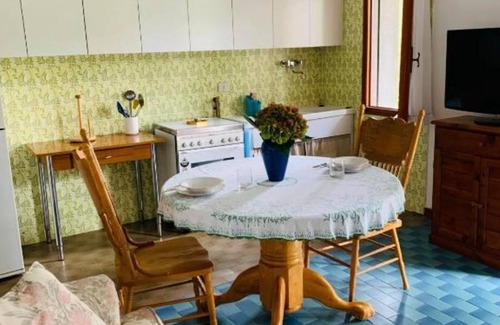 Grizzana Morandi Apartment | Tranquility Personified 1-bedroom apartment 500m from Borgo La Scola with WiFi