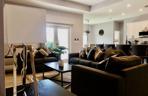 Diplomat House | Tranquility Resort Villa