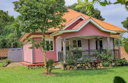 Mukono House | Tranquility