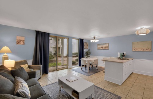 Jekyll Island Condo | Tranquility Villa -quiet corner unit just steps away from the beach