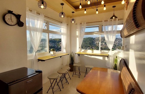 Baguio Apartment | Transient in Baguio, Near Burnham Park Unit 201
