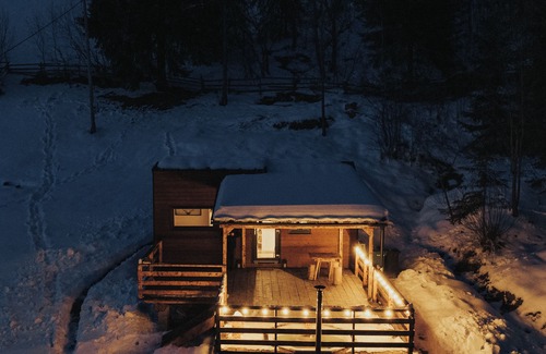 Horea Cabin | Transylvanian Tiny House Apuseni Mountains.