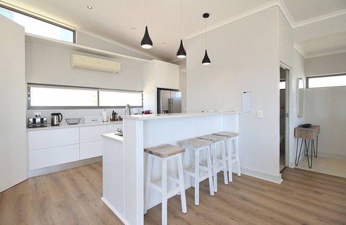 Helderberg Rural House | Traumhaus mit Aussicht, Pool und Fitnessraum in Strandnähe