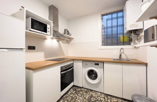 El Baix Guinardo Apartment | Trav 3 habitaciones 1-2 · 3h