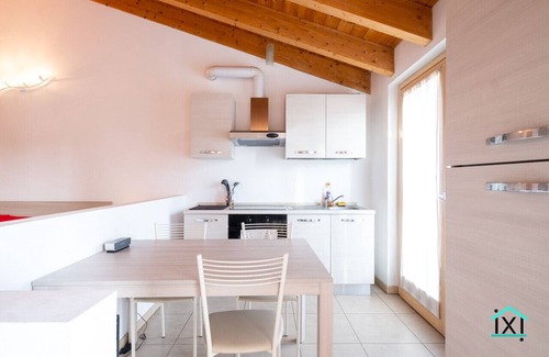 Travedona-Monate Apartment | TRAVEDONA LOFT BY LAKE IXIHOME