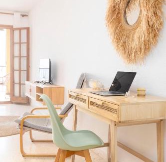 Port Saplaya Apartment | Travel Habitat Port Saplaya con vistas al Mar