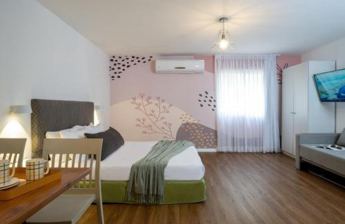 Eilon Hotel | Travel Hotel Eilon
