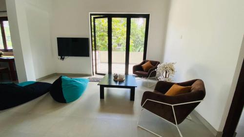 Anniwatta Apartment | Travel Inn Deluxe Anniewatta