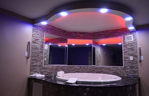 New Castle Hotel | Travel Inn