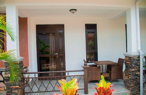 Kampala House | Travel Sanctuary residence - Luxury2