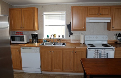 Pahrump House | Traveling nurses, construction workers dream for 30 nights or more