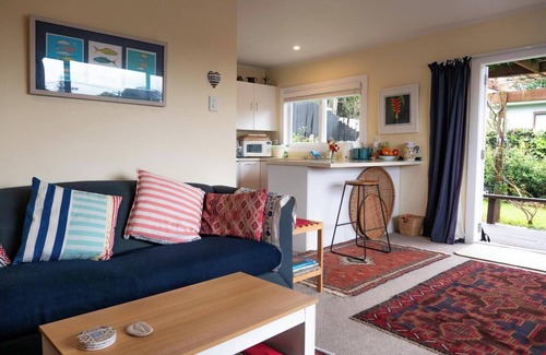 Greenlane - Ellerslie House | Travellers Retreat | 1 Bed in Central Auckland