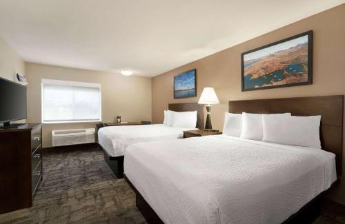 Lake Havasu City Hotel | Travelodge by Wyndham Lake Havasu