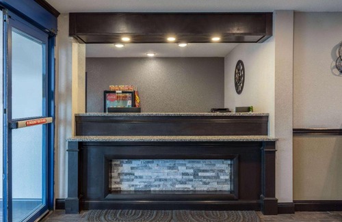 Brooklyn Center Hotel | Travelodge by Wyndham Brooklyn Center