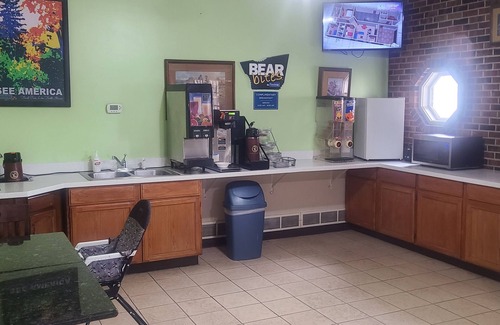 Platte City Hotel | Travelodge by Wyndham Airport Platte City