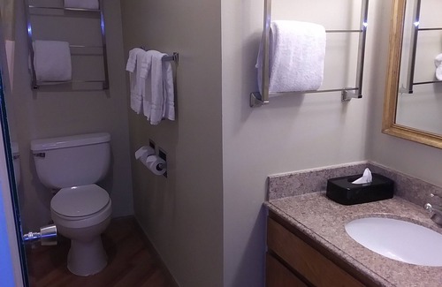 Columbus Hotel | Travelodge by Wyndham Columbus State University