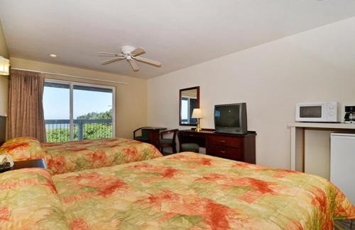 Depoe Bay Hotel | Travelodge by Wyndham Depoe Bay