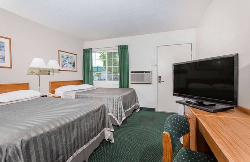 Grants Pass Hotel | Travelodge by Wyndham Grants Pass