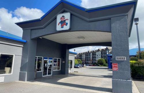 Langley Hotel | Travelodge by Wyndham Langley