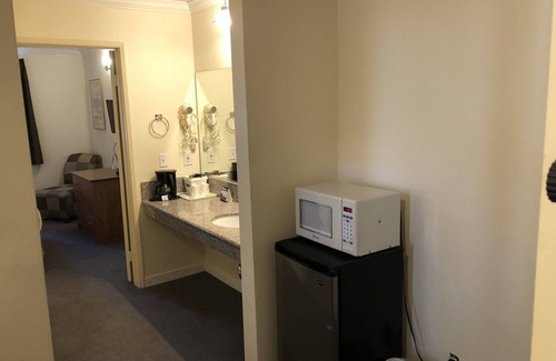 Lamanda Park Hotel | Travelodge by Wyndham Pasadena Central