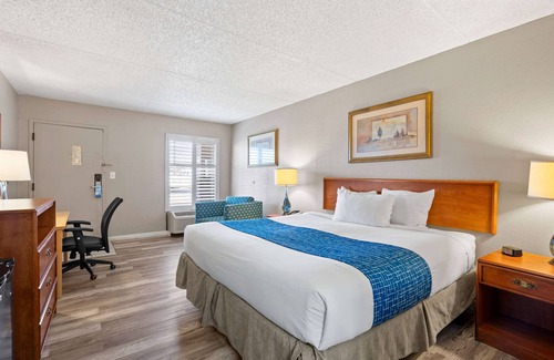 Pueblo Hotel | Travelodge by Wyndham Pueblo