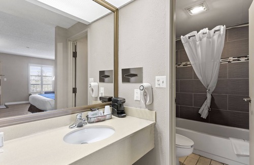 Pueblo Hotel | Travelodge by Wyndham Pueblo