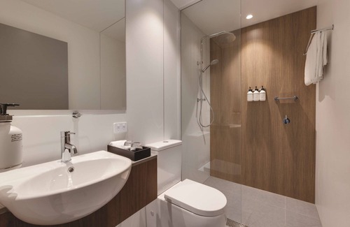 Hurstville Hotel | Travelodge Hotel Hurstville Sydney