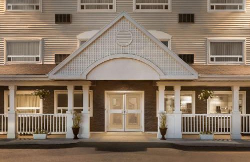 New Glasgow Hotel | Travelodge Suites by Wyndham New Glasgow